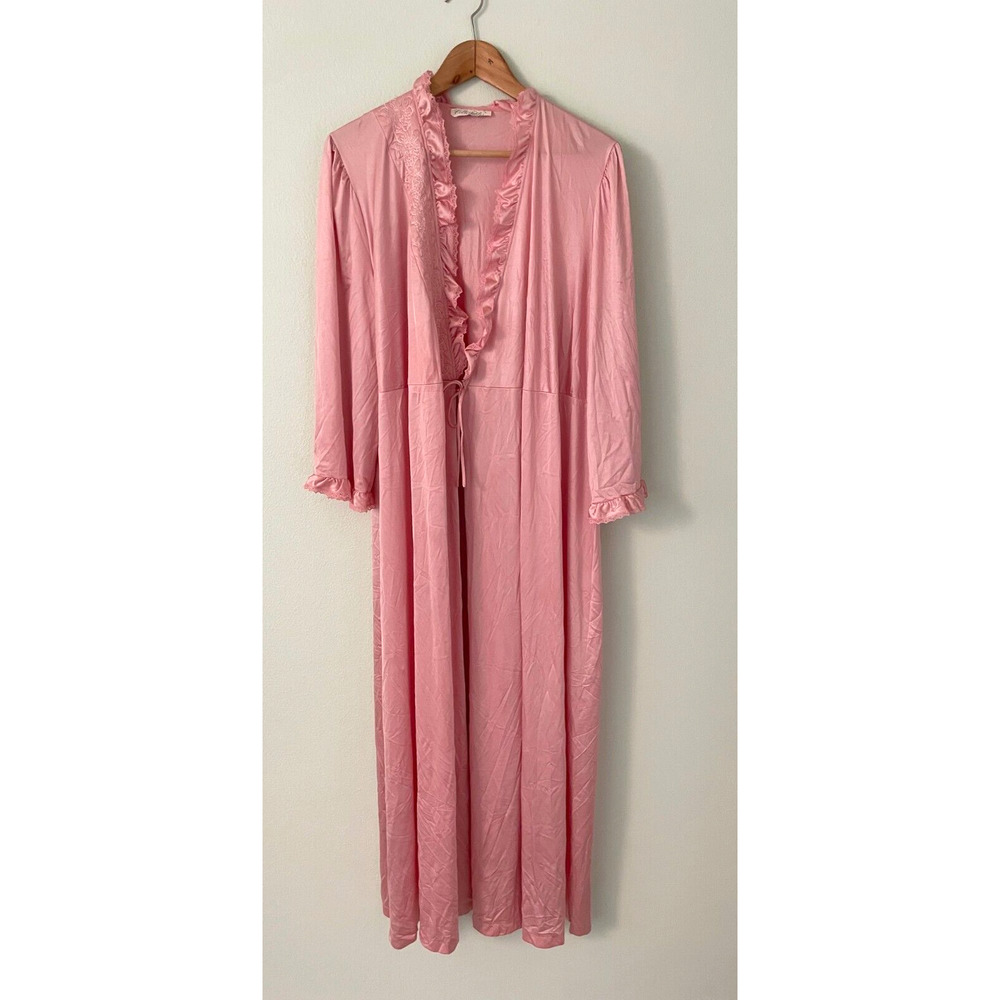 Vintage Womens Peignoir Robe Large Pink Satin Floral Embroidered Romantic 70s